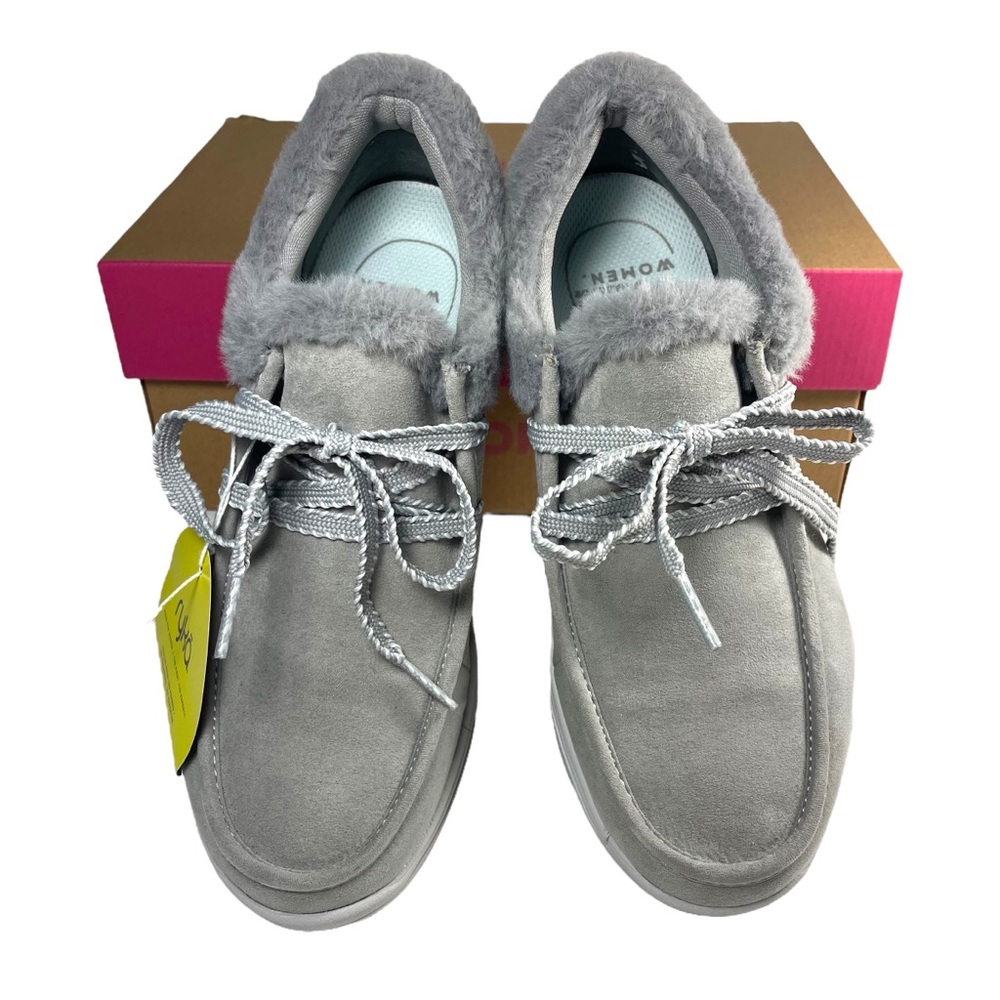 NWT Ryka Avid Paloma Gray water and mud repellent casual athletic shoes, Size 6M